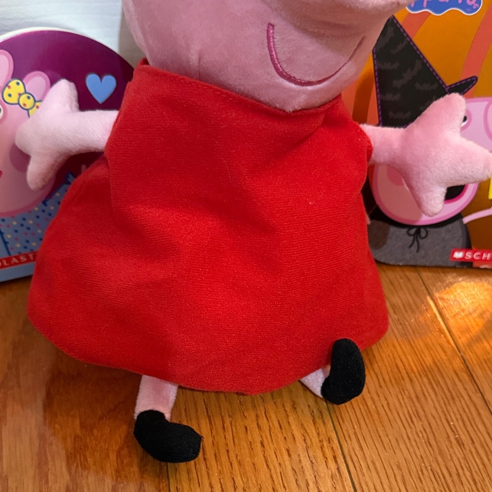 Peppa Pig Plush Talking Toy in Red Dress with Story Books - Picture 4 of 11